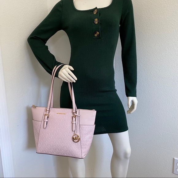 Michael Kors Handbags - Final sale ✨Michael Kors Charlotte shoulder tote